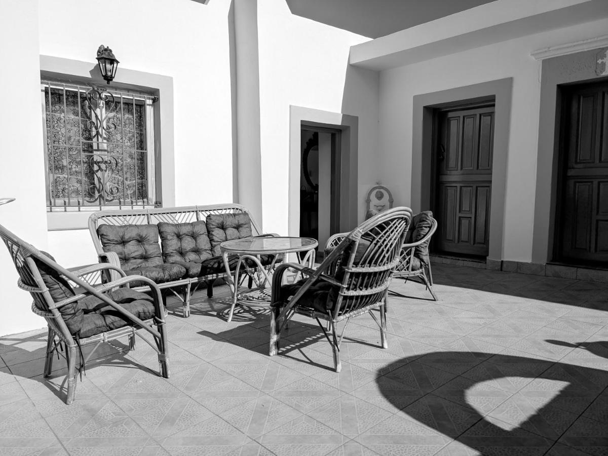 Lakena Sunset View Villa Menetaí 外观 照片